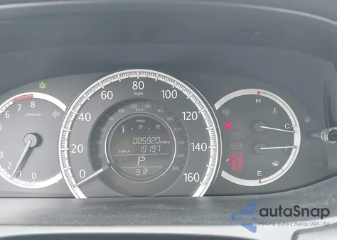 2015 Honda Accord Lx z USA, uszkodzony, nr VIN 1HGCR2F39FA033423